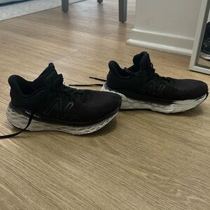 Women’s New Balance Fresh Foam More v3